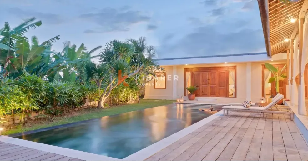 Serene Moroccan-Influenced 2BR Open Living Villa in Prime Batu Belig YRR3711 — image 2