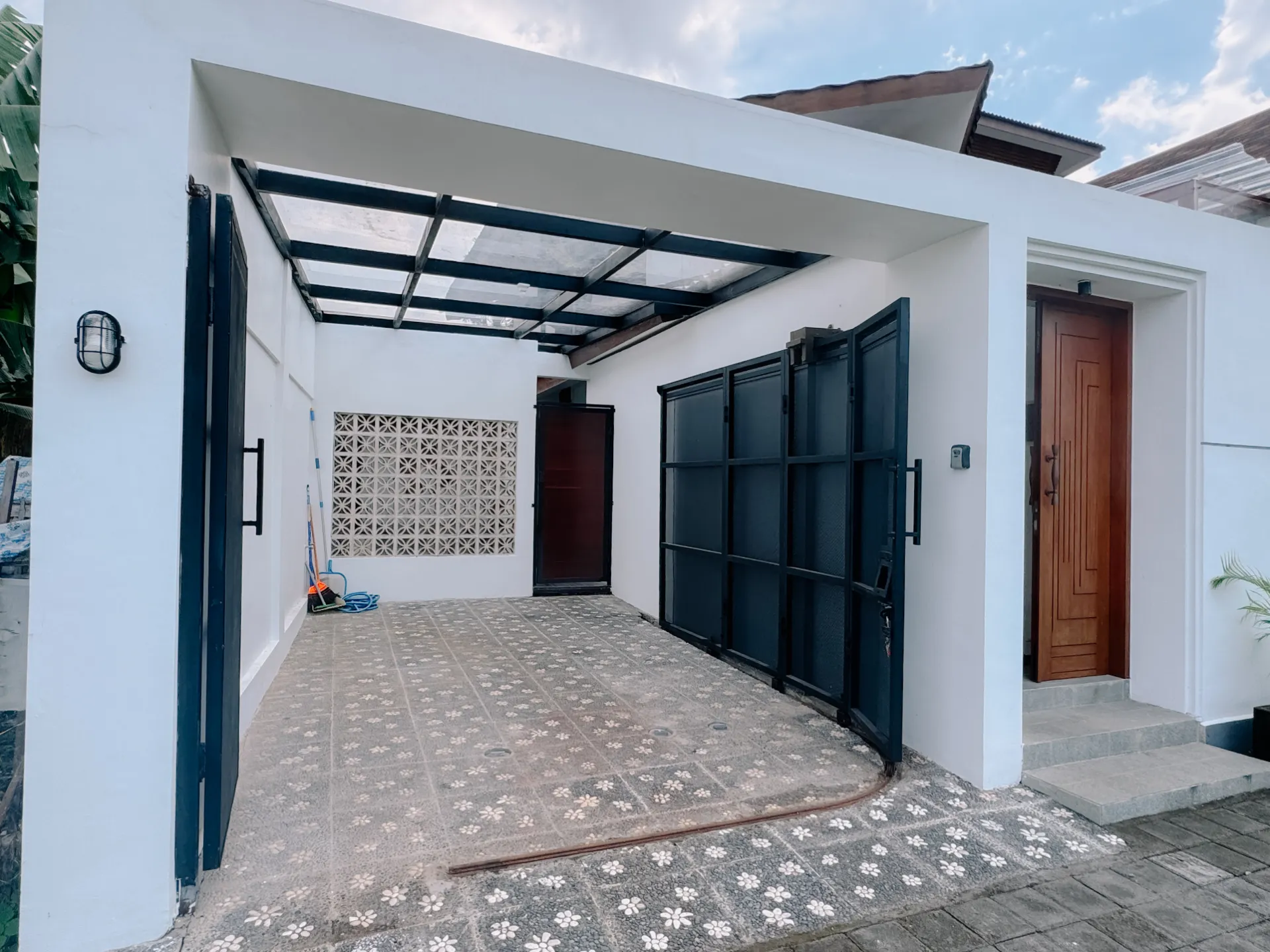 VILLA UMA KRISNA 2 BERAWA — image 4