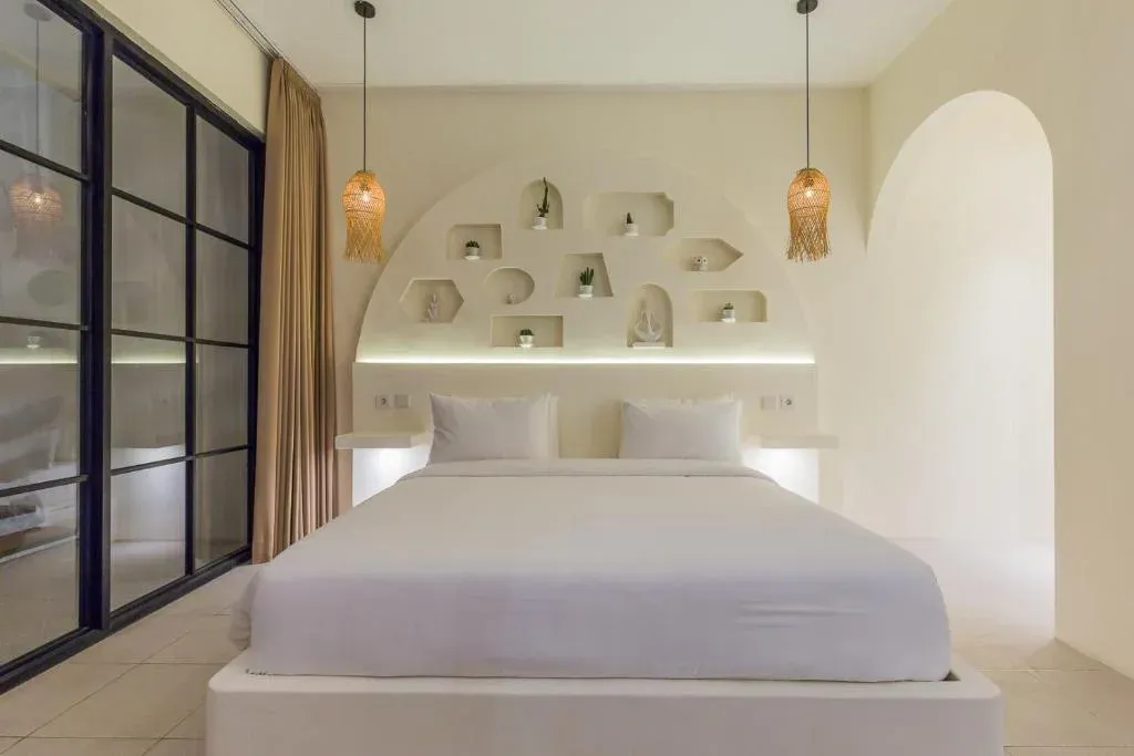 3 BEDROOM MODERN VILLA IN BERAWA — image 3