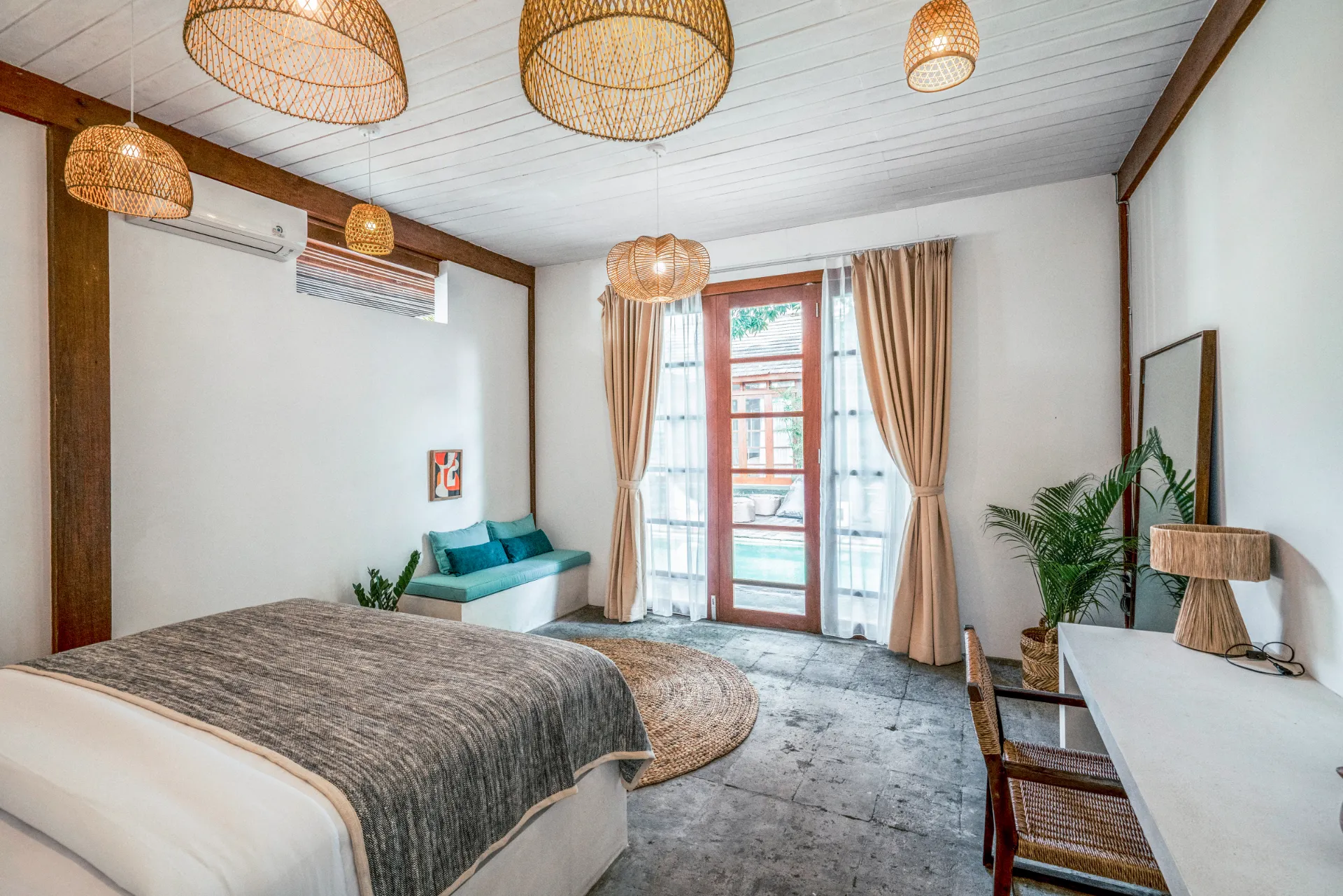 Batu Belig Living - Boutique Escape near the Batu Belig Beach — image 1