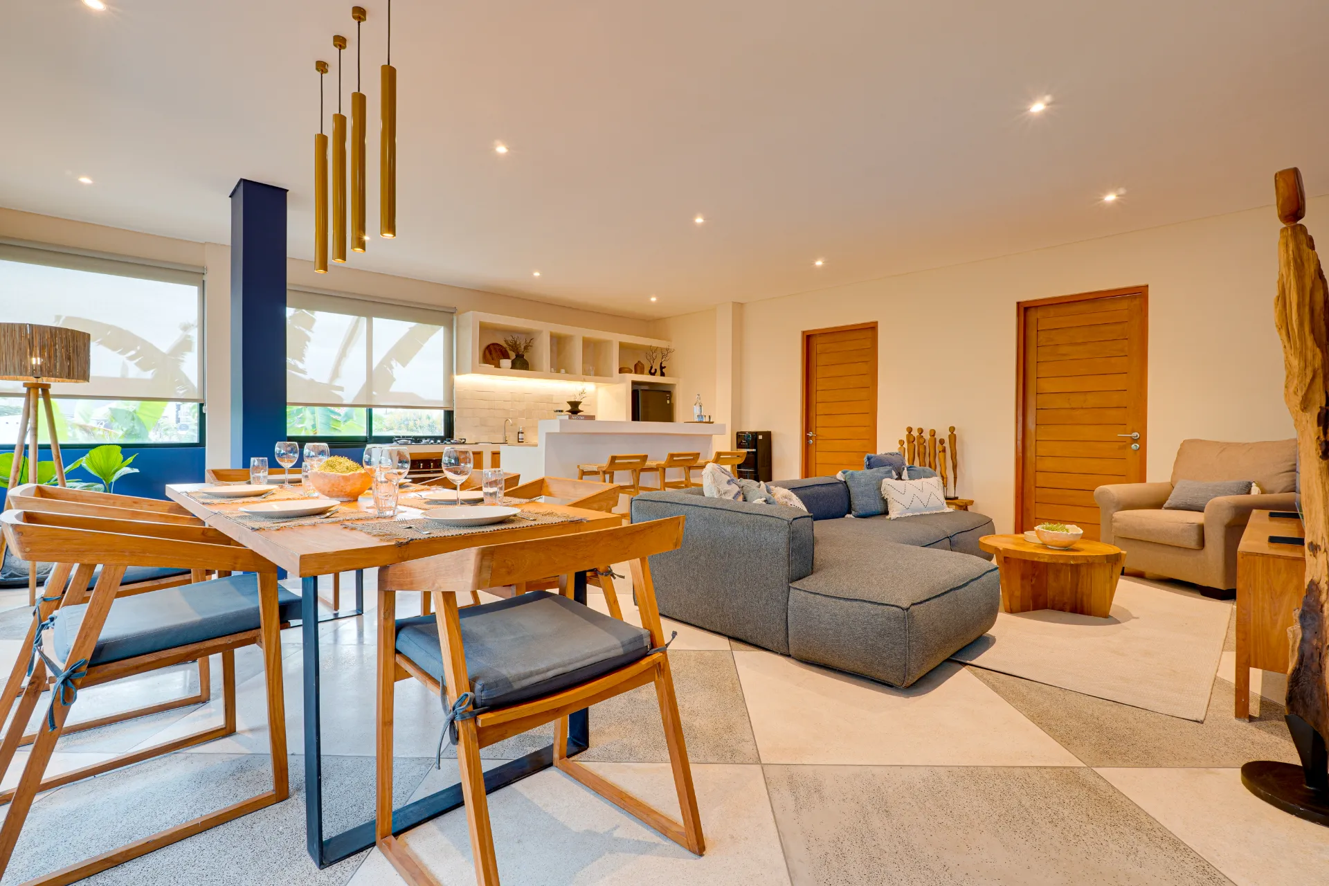 Stylish 2BR Canggu Apartment near Berawa Beach — image 2