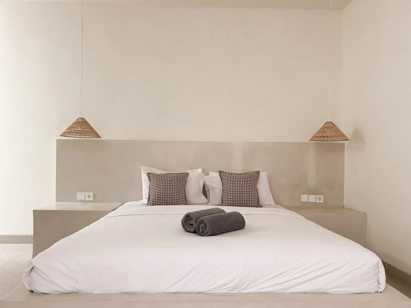 New Modern 2BR Villa with Private Pool – Padonan Canggu — image 4