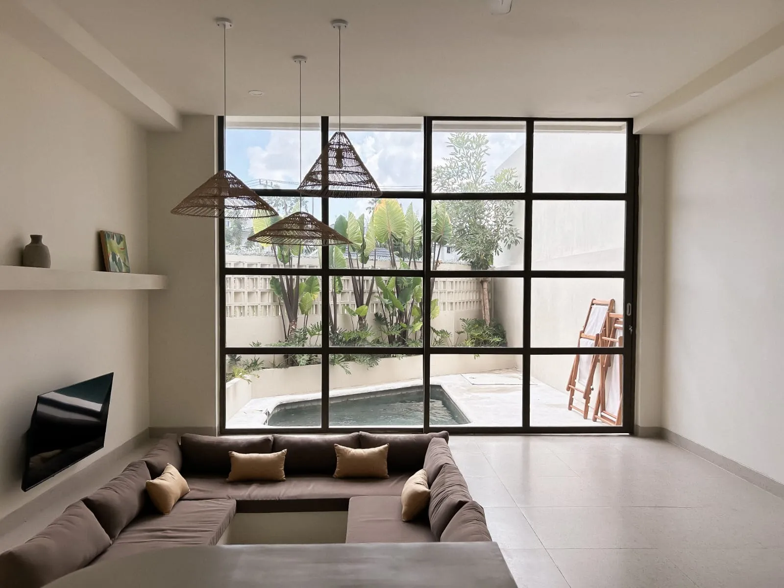 New Modern 1BR Villa with Private Pool – Padonan Canggu — image 1
