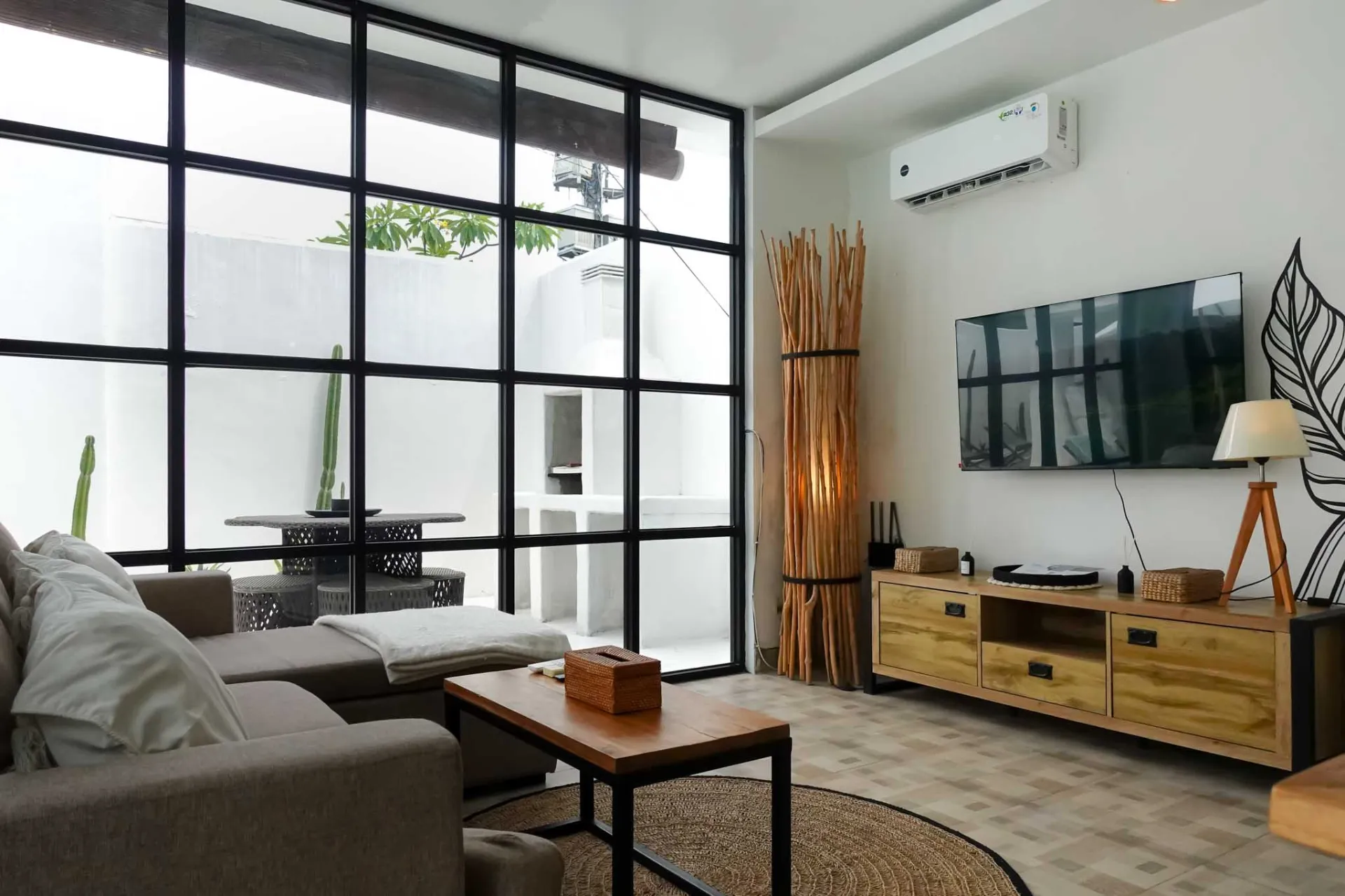 2-Bedroom Villa with Modern Luxury Design in Canggu (R-CG13) — image 2