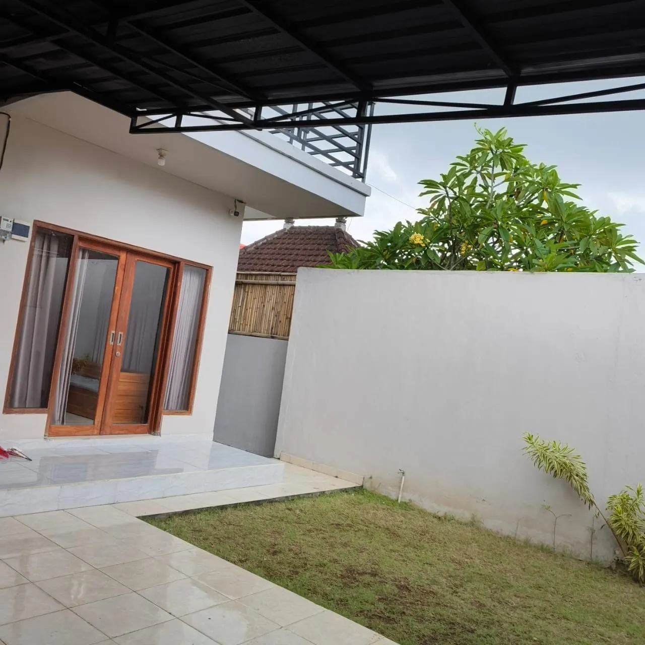 Pet Friendly 3 Bedroom in Ungasan House for Rent – Yearly Rental — image 2