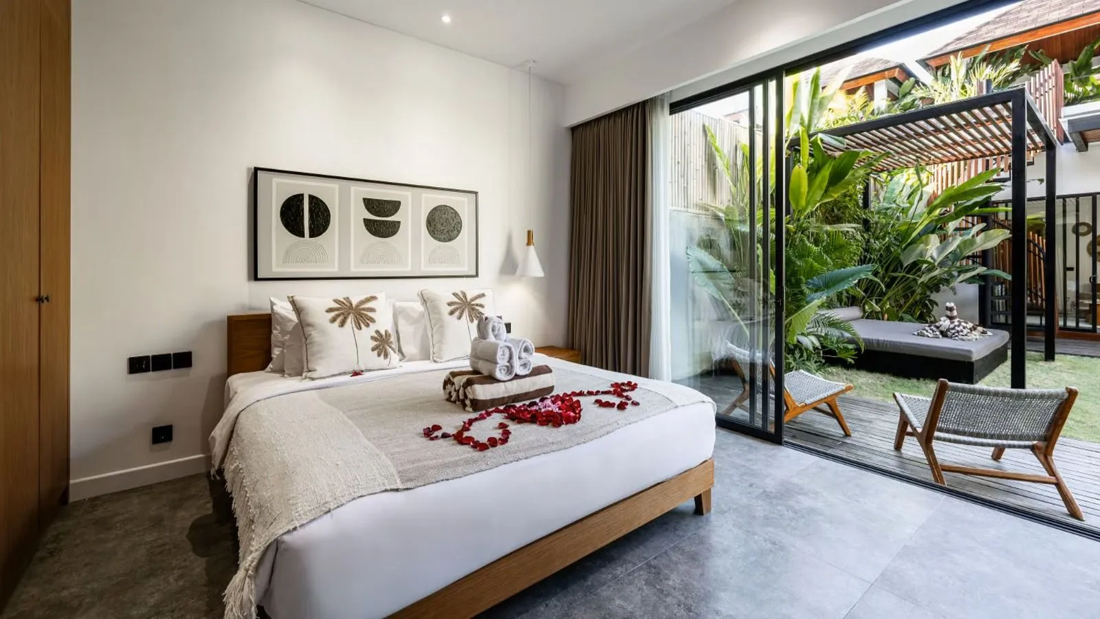Villa Desa Kota Canggu for Lease — image 3