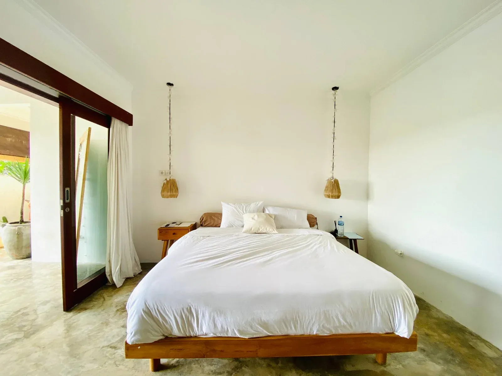 2 BEDROOM MODERN BALINESE VILLA IN PRIME PERERENAN LOCATION — image 3