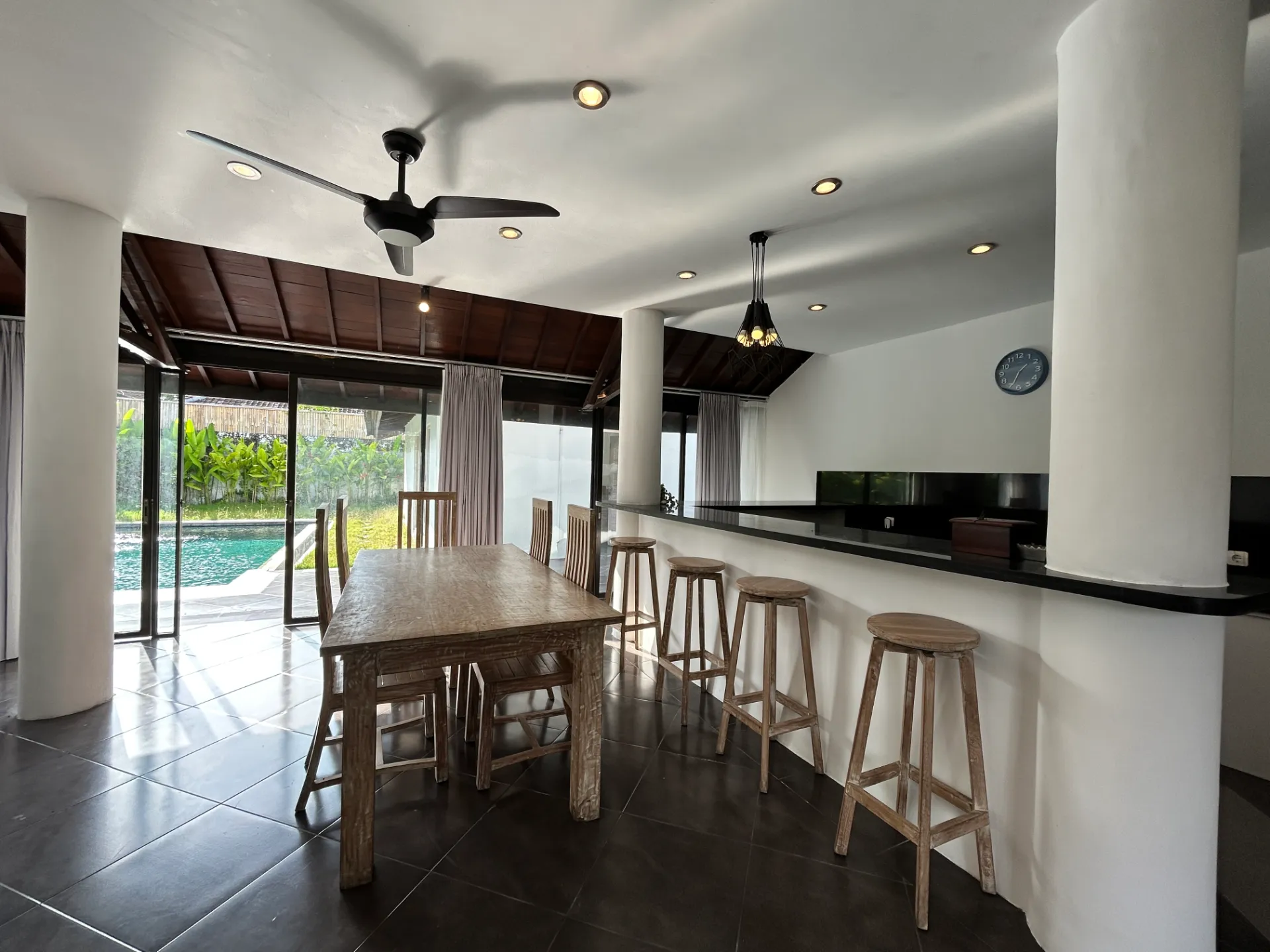 Quiet 4BR Villa w/ Pool & Garden