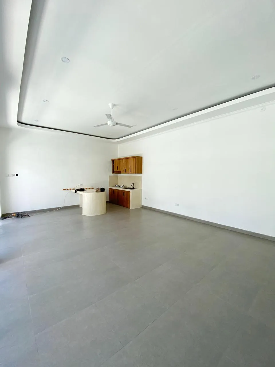 20- YEAR LEASEHOLD BRAND NEW MODERN TROPICAL 2-BR VILLA IN BERAWA CANGGU — image 3
