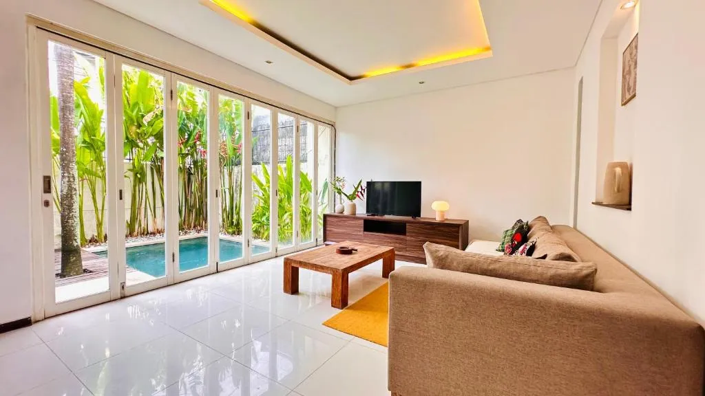 2 BR VILLA IN BERAWA — image 2