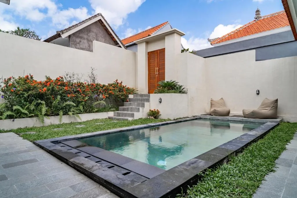 2 BR VILLA IN CANGGU — image 2
