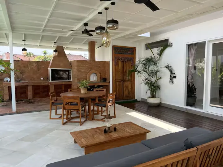 3BR Luxury Retreat Umalas with Pool - Villa Theo — image 3