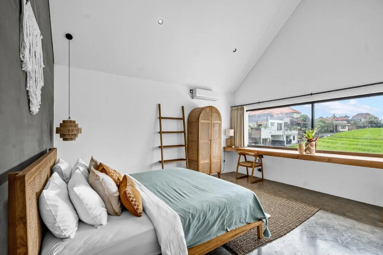 Villa Elba - Cozy Sunny Escape in Canggu — image 4