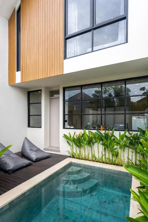 2 BR VILLA IN BERAWA CANGGU