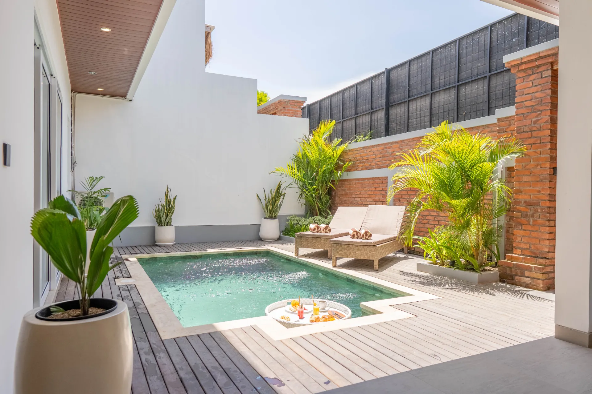 2 BR VILLA IN TUMBAK BAYUH — image 1
