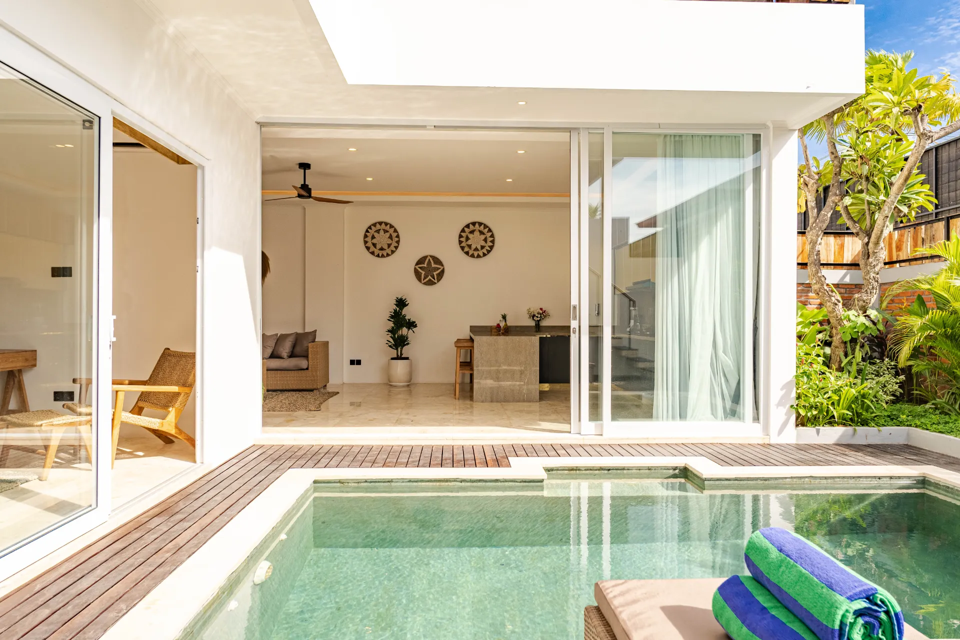 3 BR VILLA IN TUMBAK BAYUH — image 1