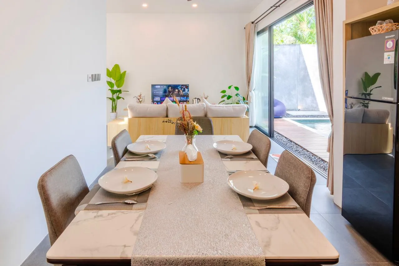 2 BR BRAND NEW VILLA IN MUNGGU — image 2