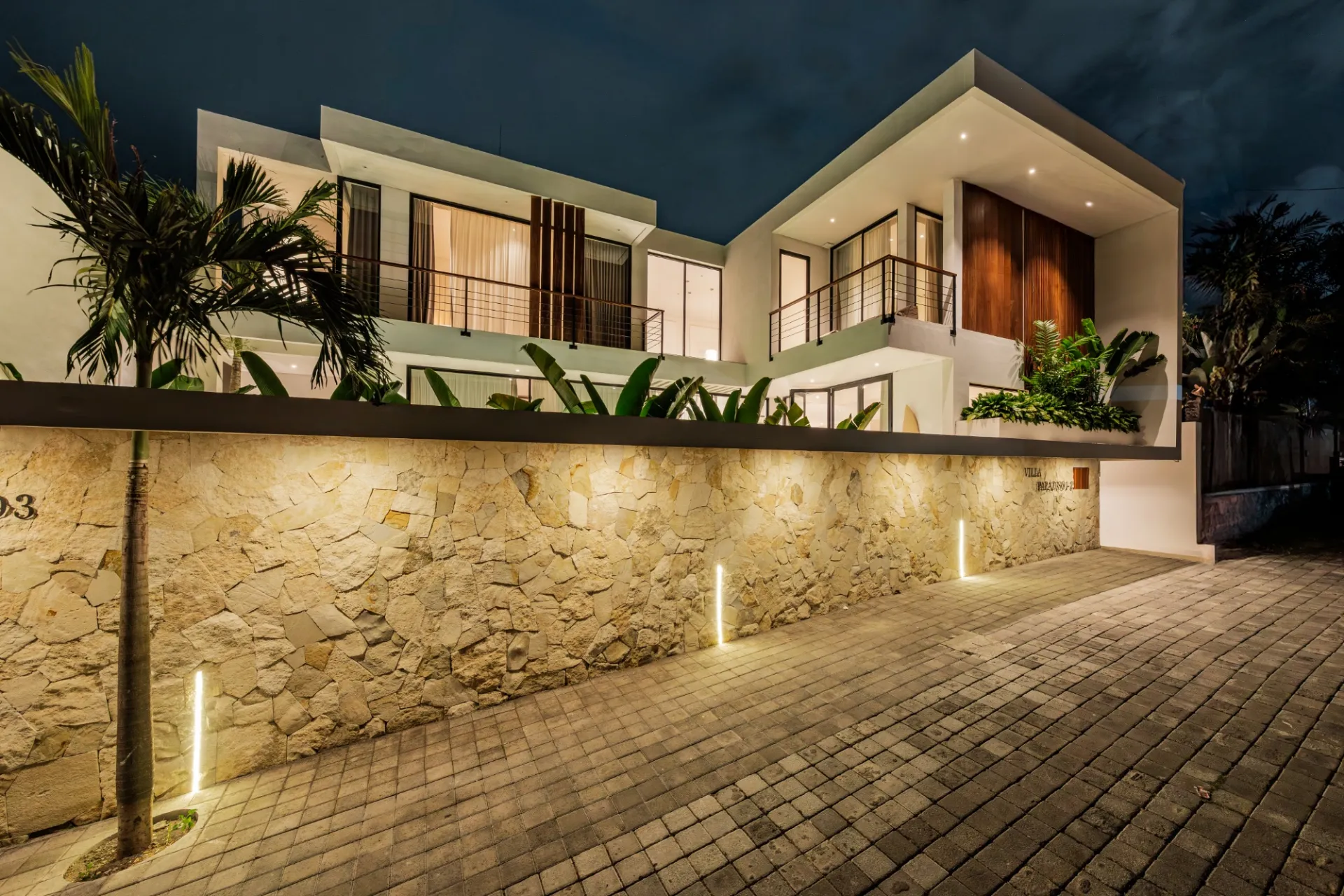Modern Luxury 3BR Villa Canggu | Paradiso 2 — image 2