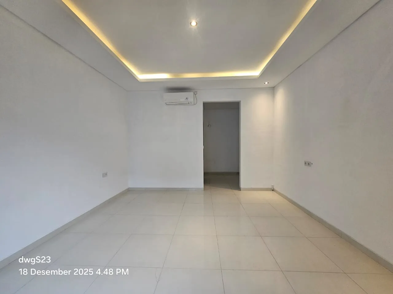 Villa Unfurnished Nertanadi — image 2