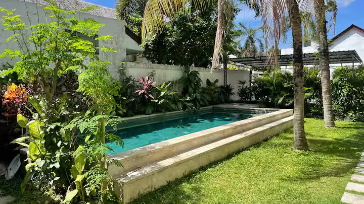 Damai Suite | Relax & Comfort in Canggu | 3BR — image 2