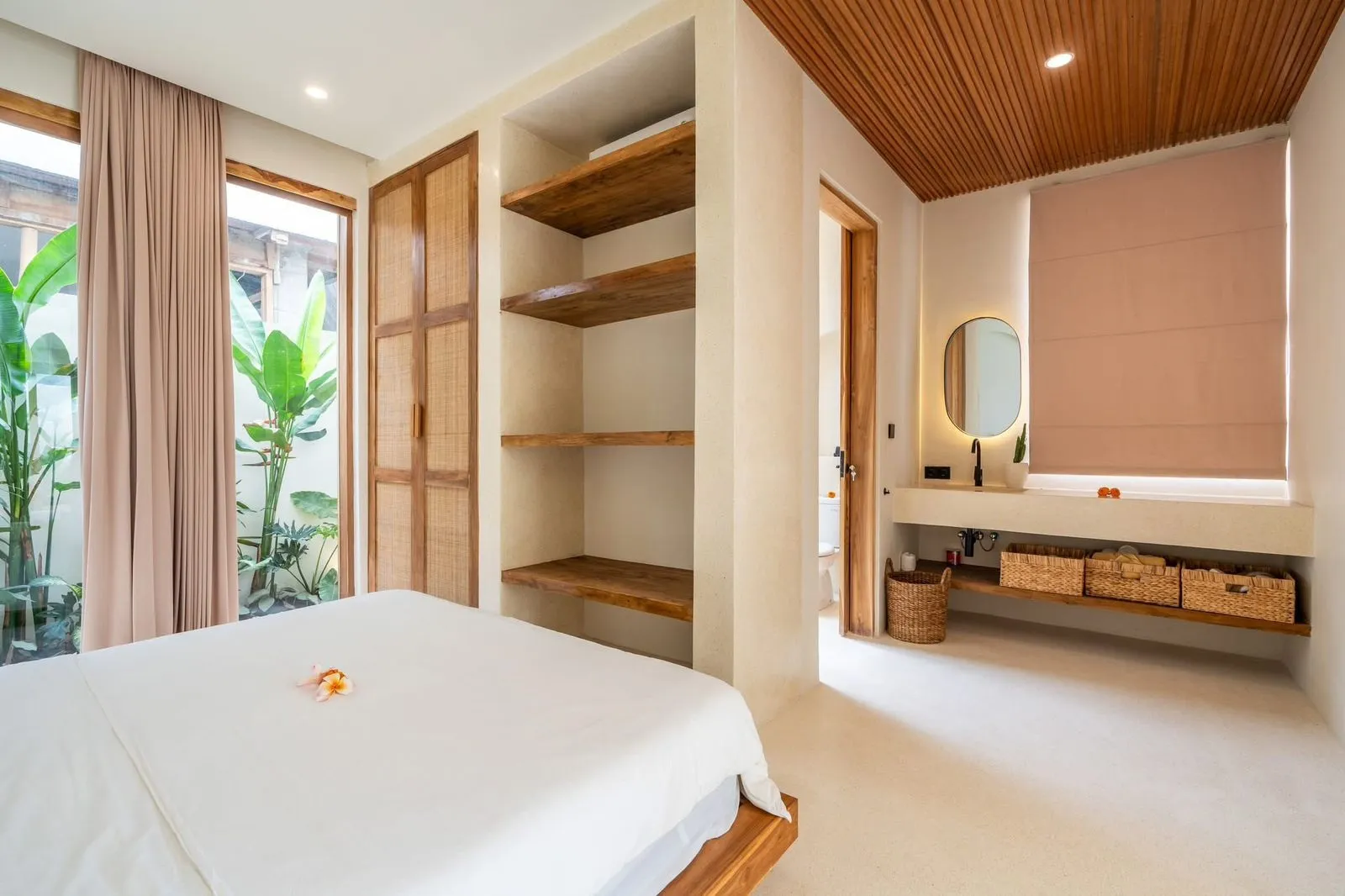 Villa For Rent 3 Bed In Tumbak BayuhBadung Bali FR-3846 — image 4