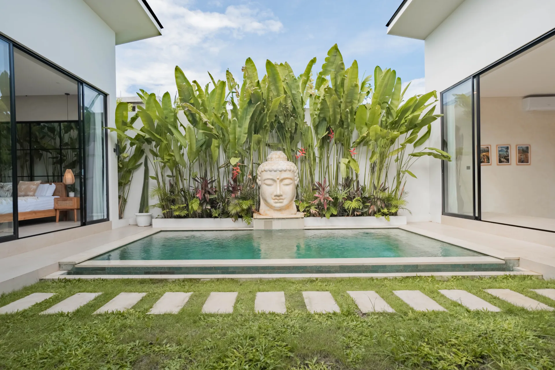 Designer Villa with Infinity Pool • Near Dreamland — image 4