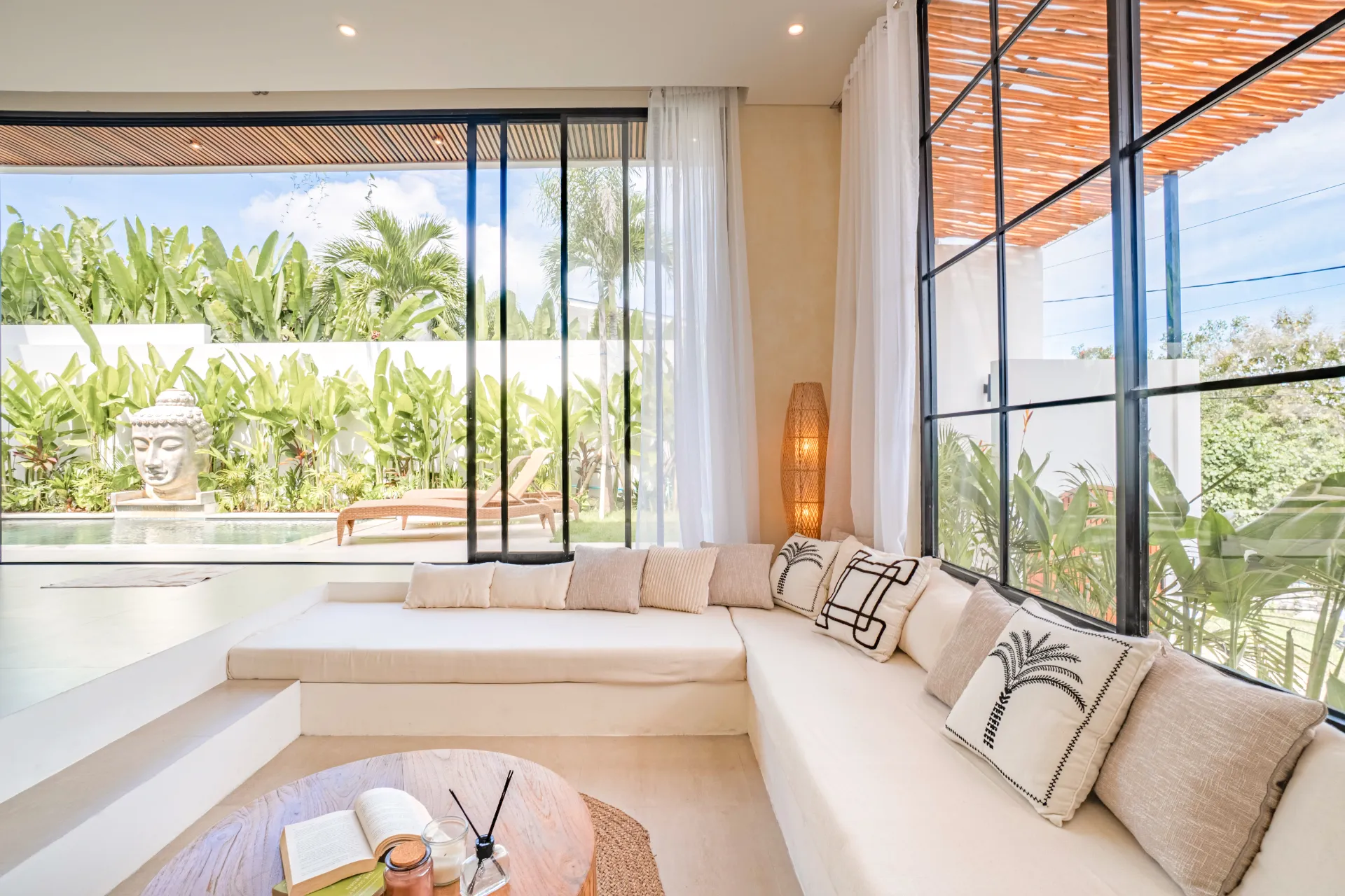 Private Infinity Pool Villa • Near Dreamland Beach — image 3