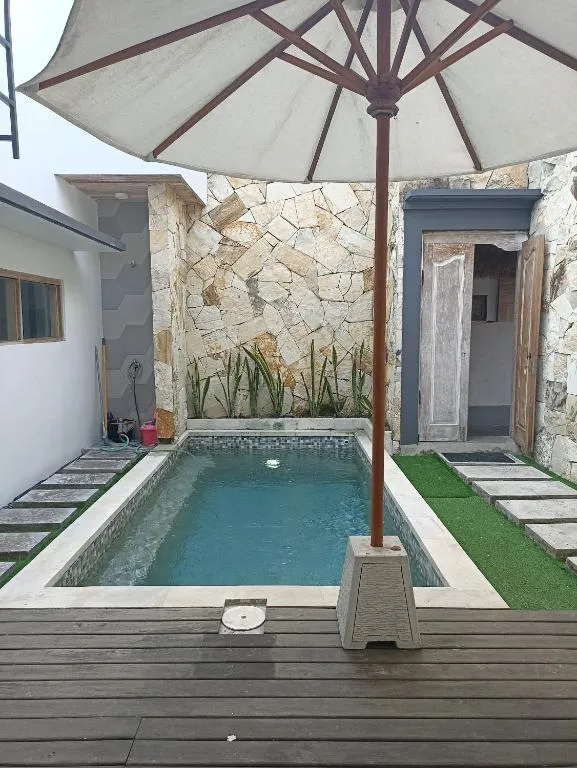 3 BR VILLA IN SANUR - BEACH SIDE