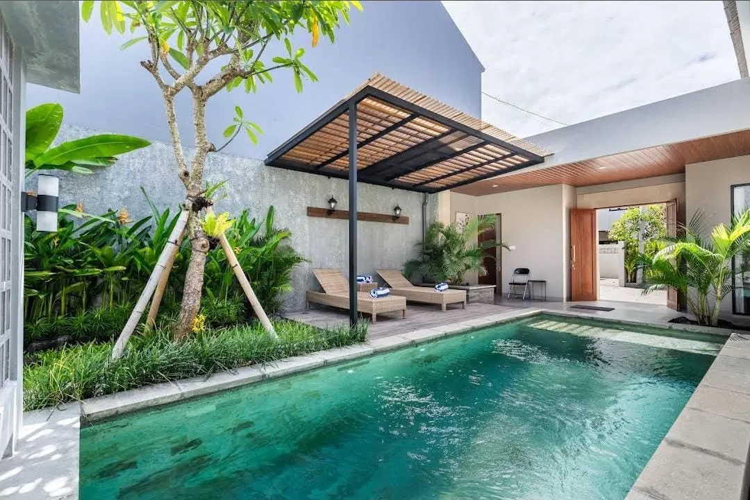 2 BR VILLA IN SANUR - WEST SIDE