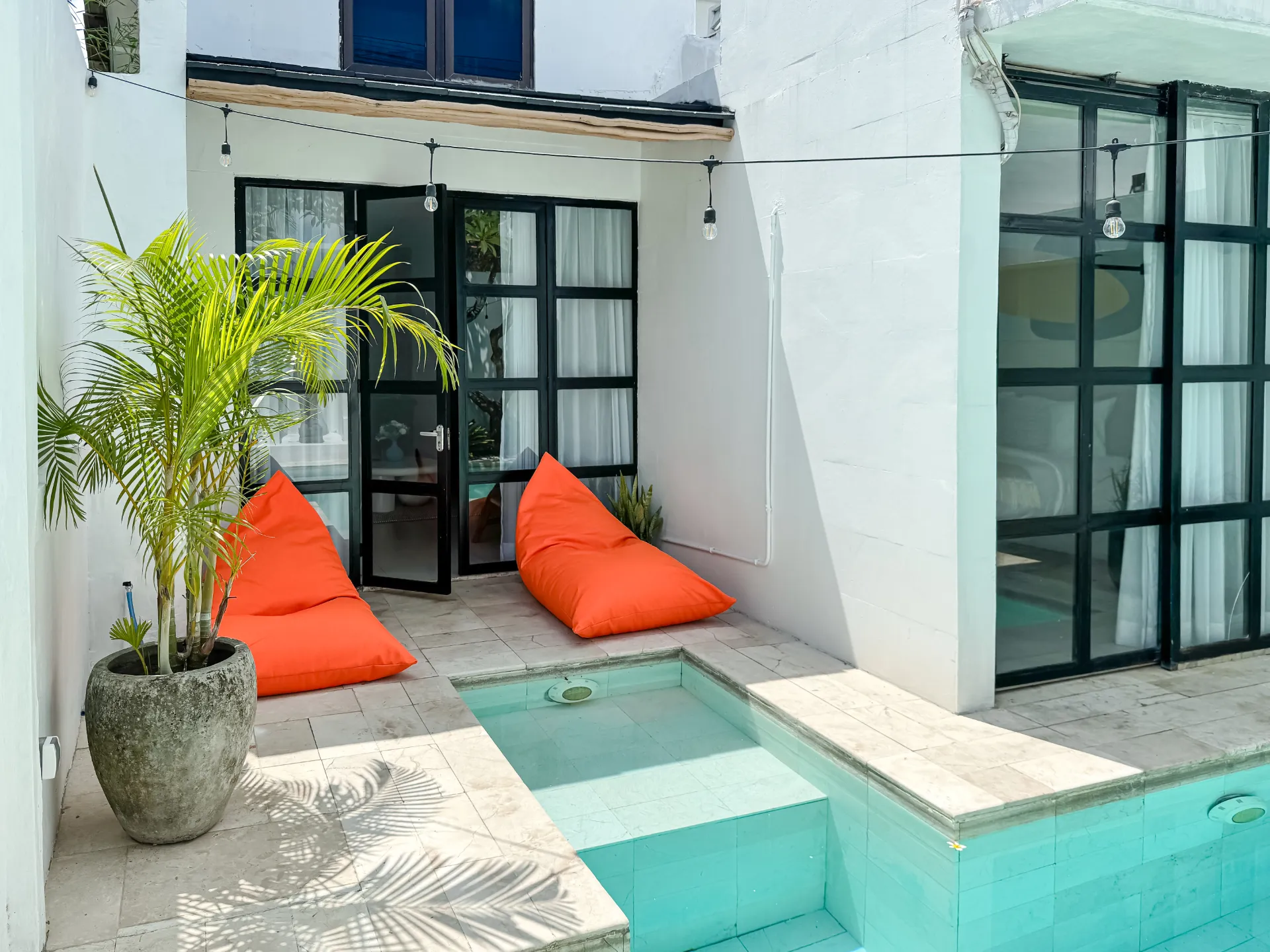Villa Mood — image 4