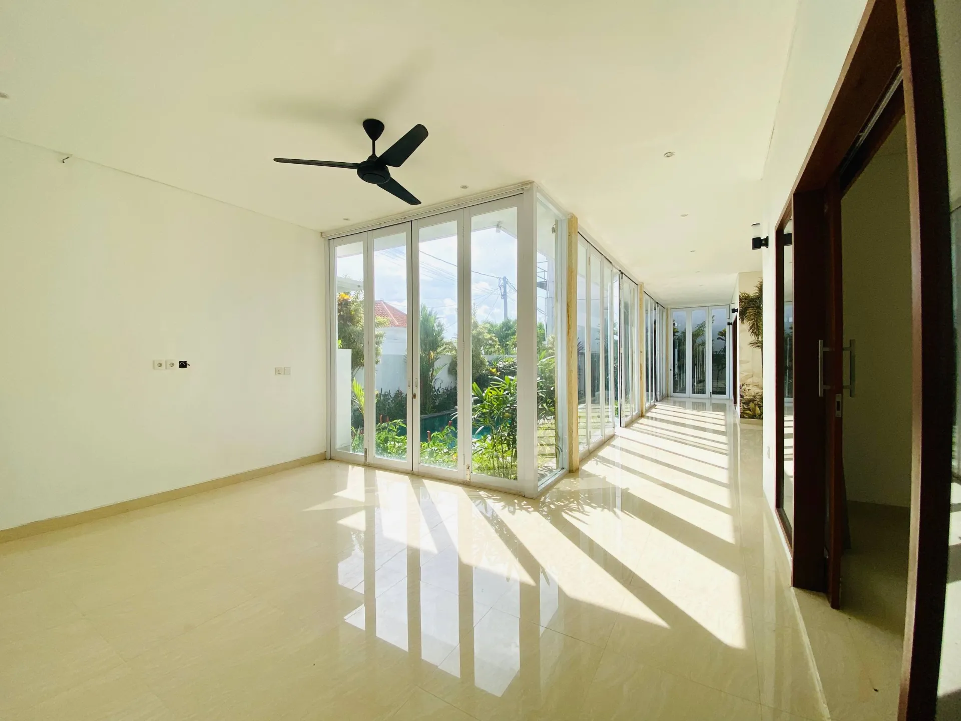 2 BEDROOM VILLA IN PRIME LOCATION PERERENAN - AF586 — image 2