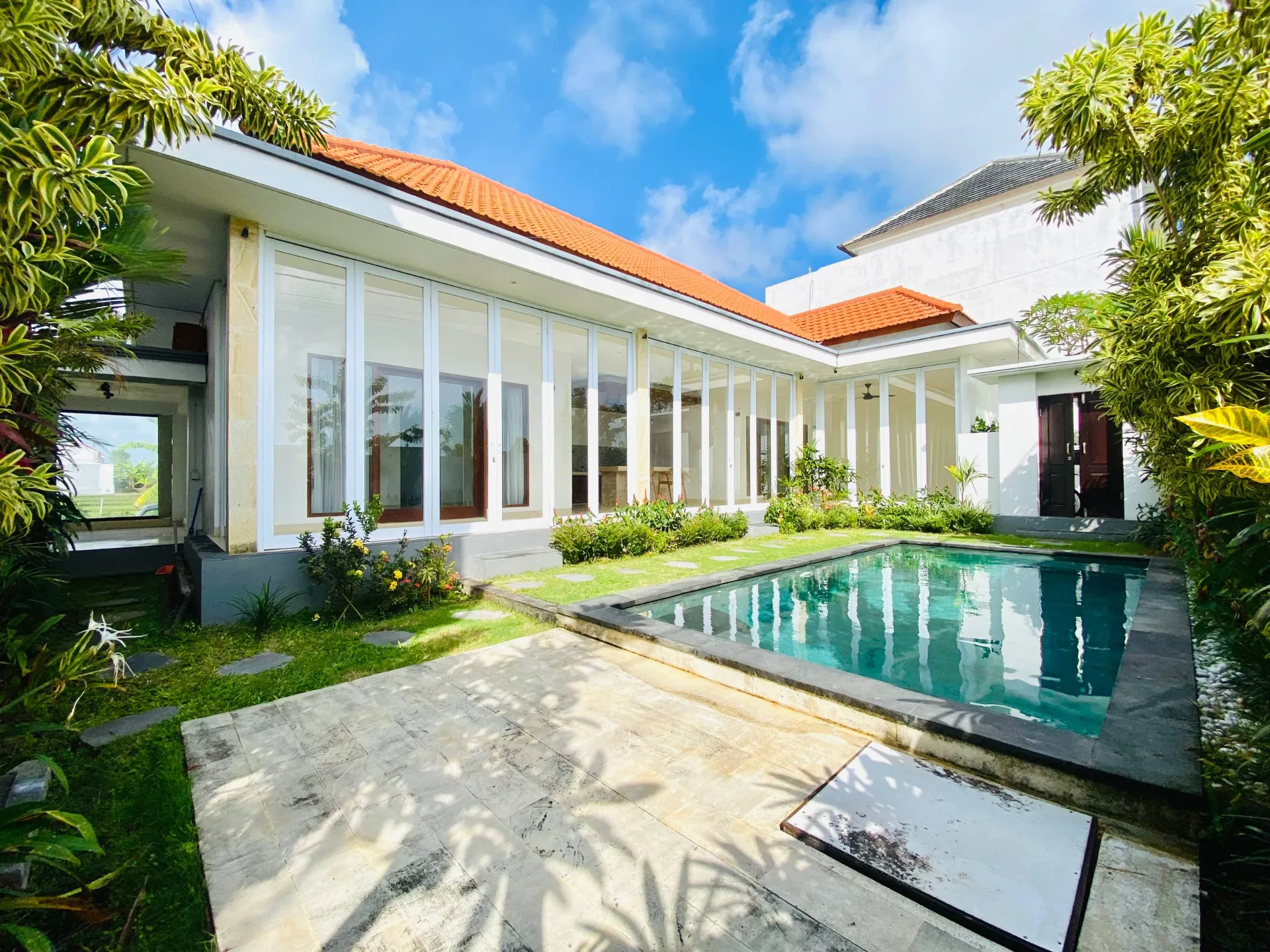 2 BEDROOM VILLA IN PRIME LOCATION PERERENAN - AF586