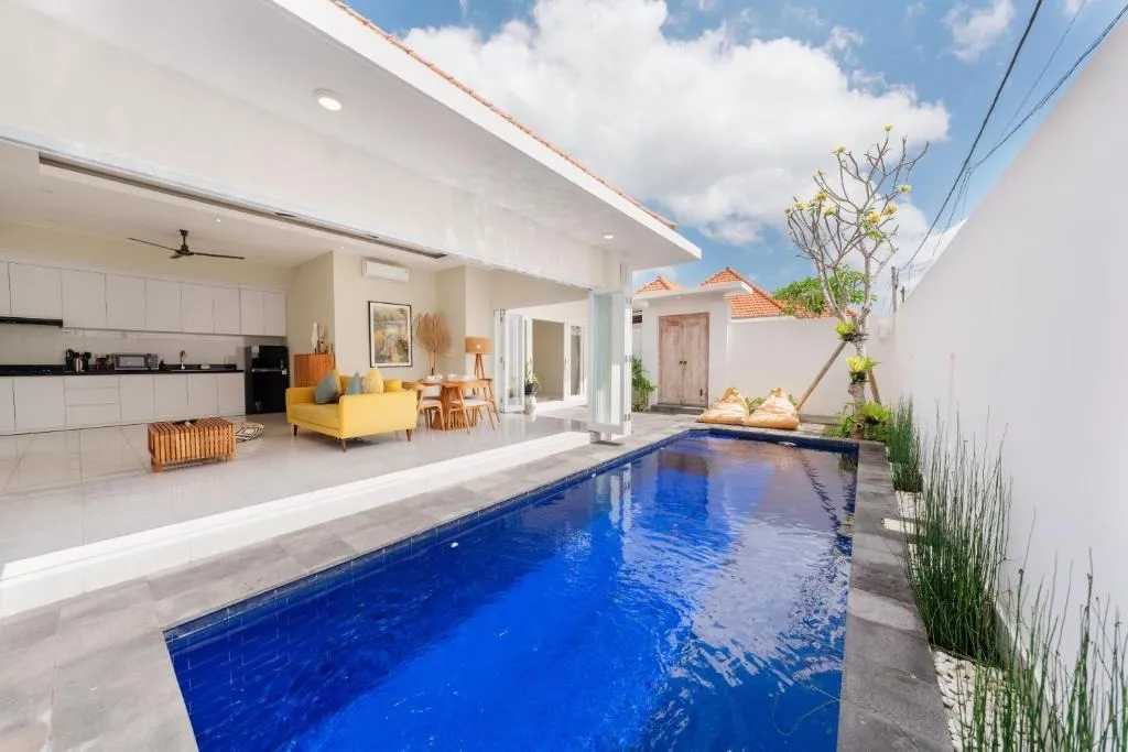 2 BR Villa in Umalas - Kerobokan Area — image 1