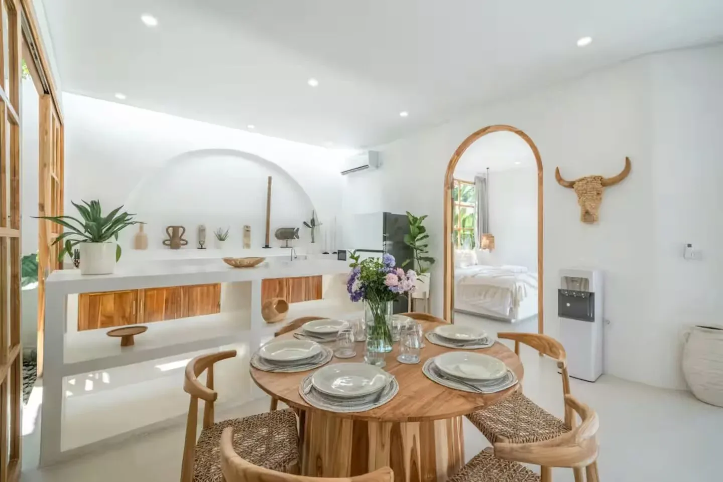 3 BEDROOMS VILLA IN CANGGU — image 1