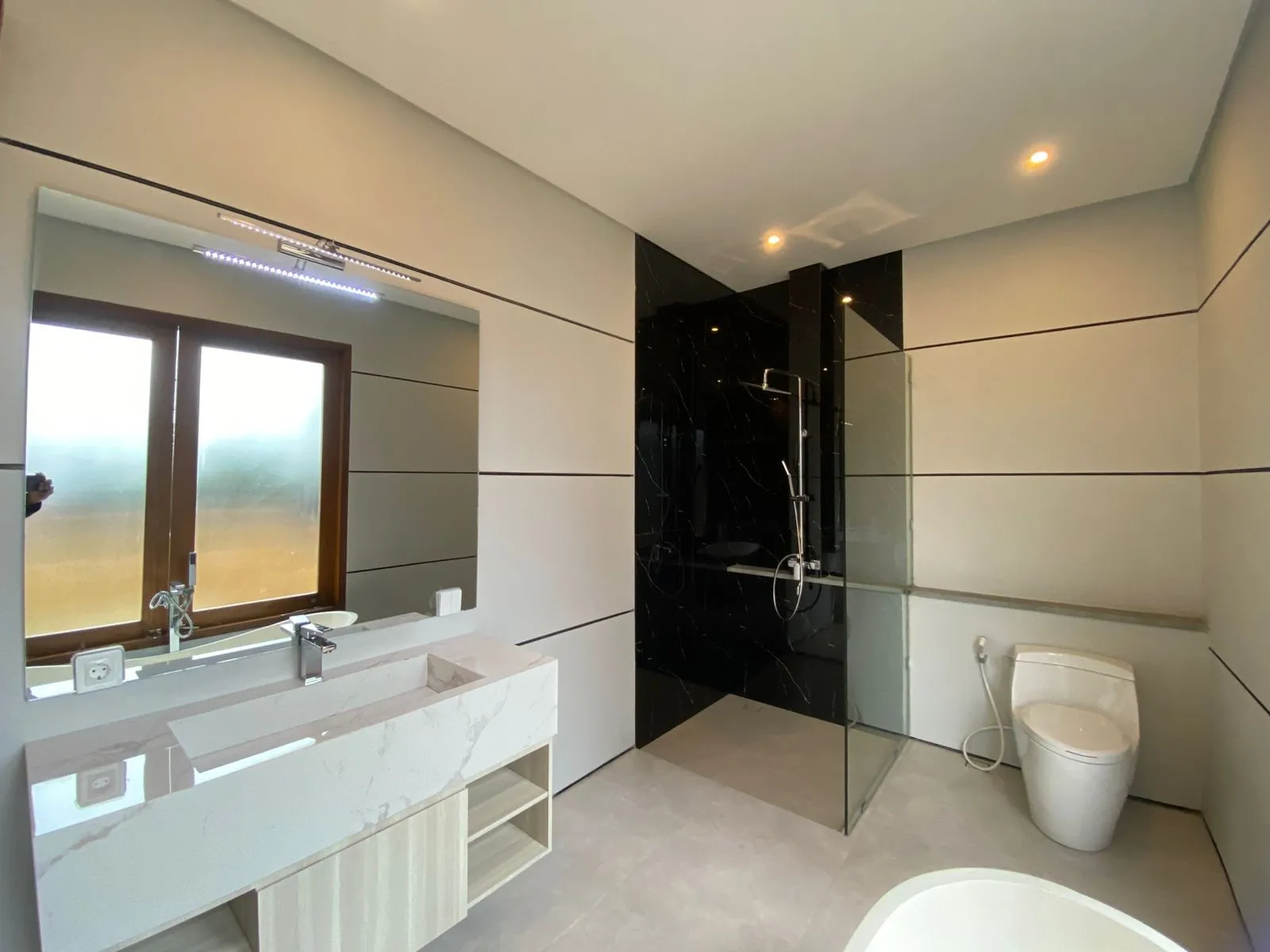 Villa For Rent 3 Bed In Umalas Kerobokan Bali KK-3854 — image 2
