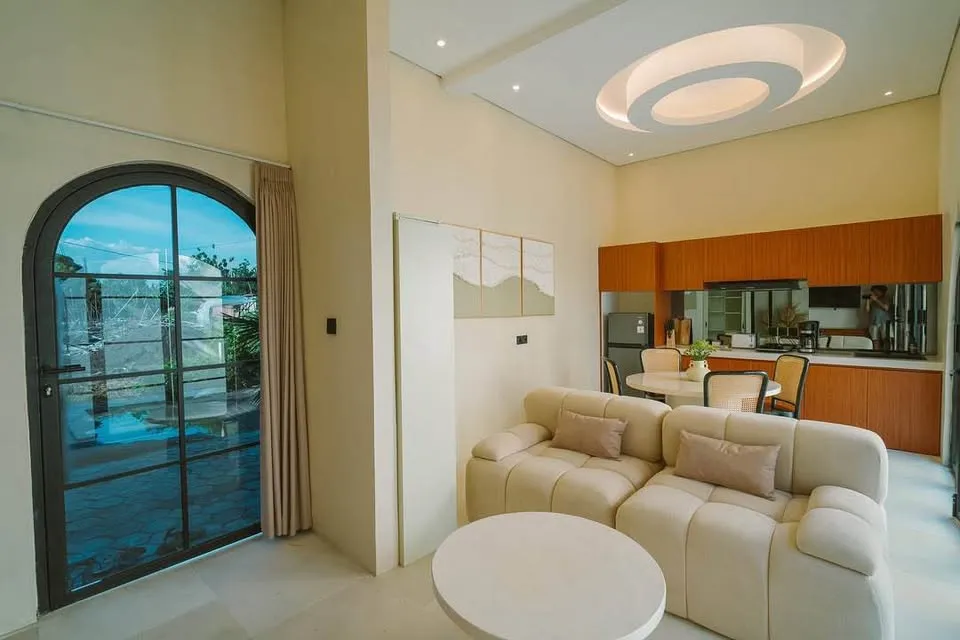 2 BR VILLA IN SEMINYAK (SECURITY DEPOSIT NEEDED) — image 2