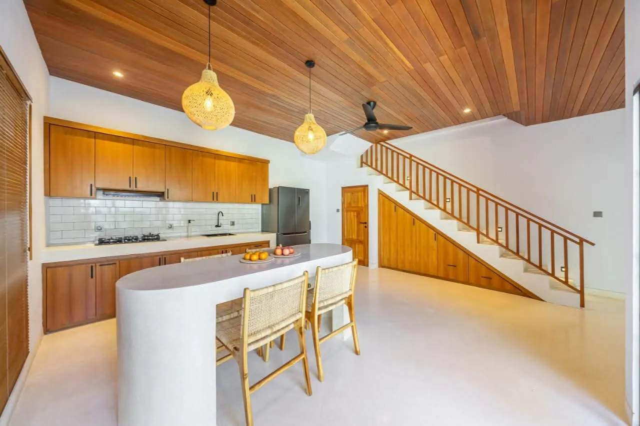 2 BEDROOM VILLA IN BERAWA IDR 26 MILL/MONTH +62 821-2222-0001 — image 4