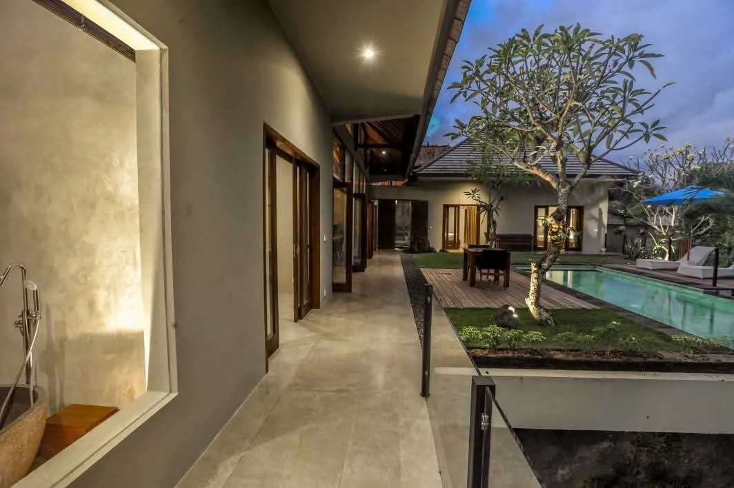 3 BEDROOM VILLA IN MUNGGU IDR 60 MILL/MONTH +62 821 2222 0001 — image 1