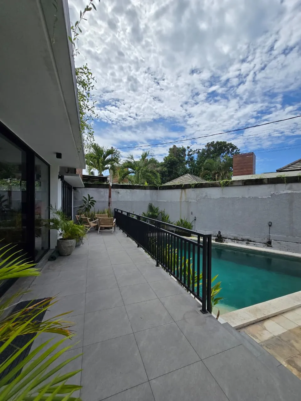 SPACIOUS 5-BEDROOM FAMILY VILLA IN PRIME UMALAS — image 3