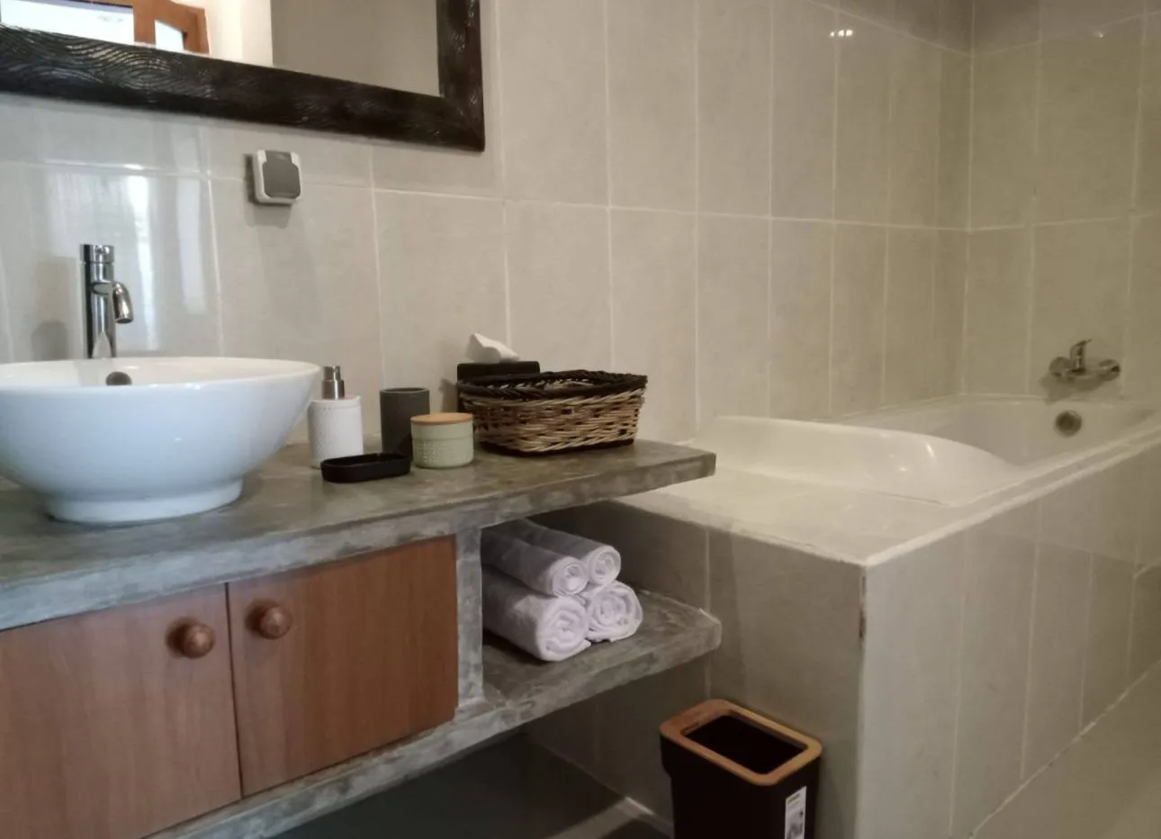 2BR VILLA CANGGU