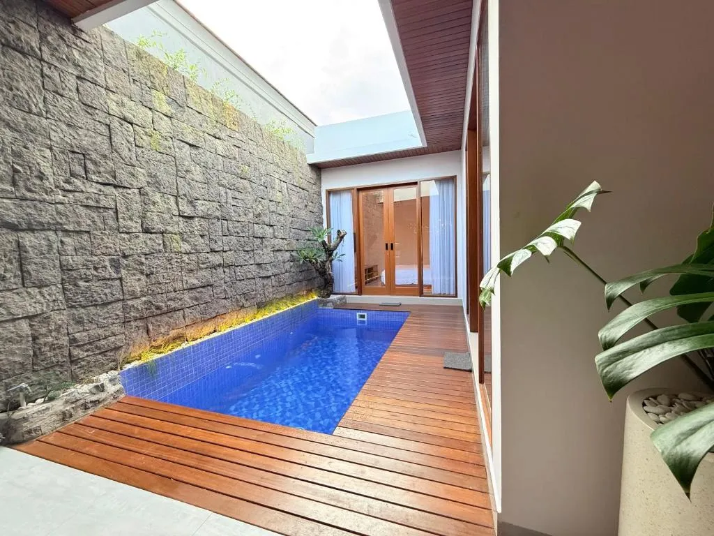 2 BR VILLA IN SANUR – WEST SIDE