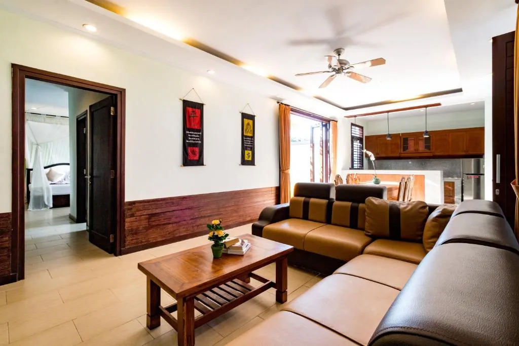 3 BR VILLA IN PETITENGET — image 4