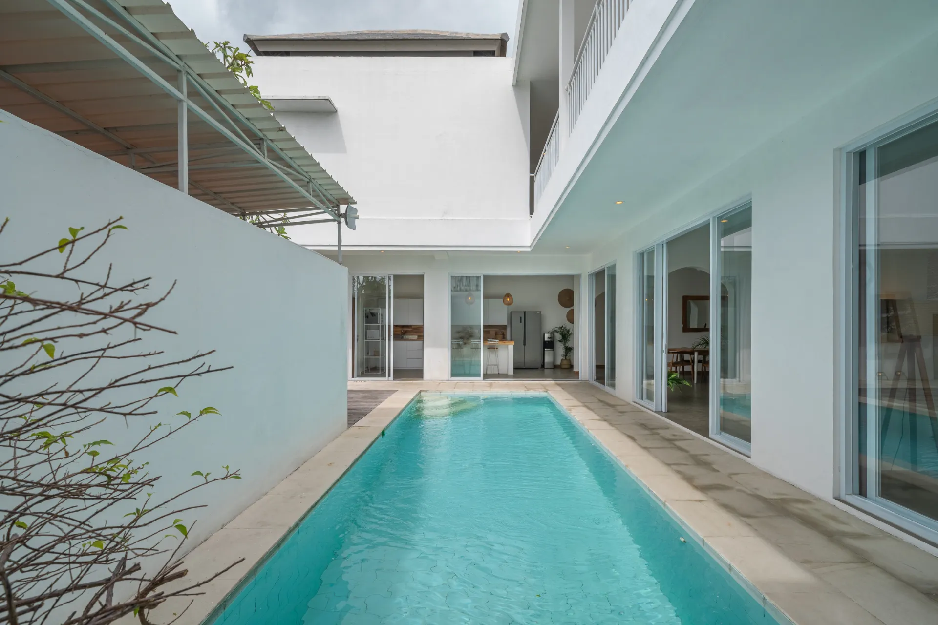 Villa Casa Ghini - 5-Bedroom Modern Villa in Kerobokan — image 1