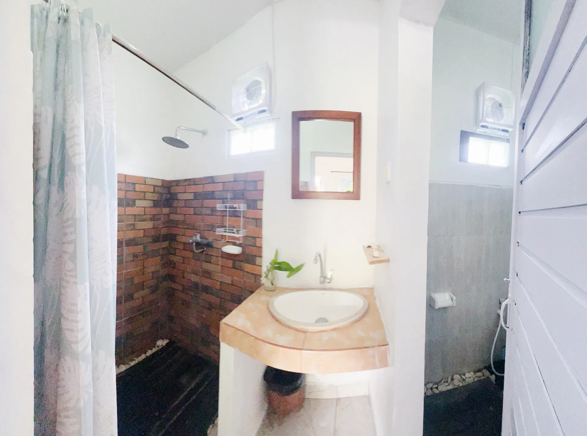 Private Tiny House for Rent in Pecatu — image 4