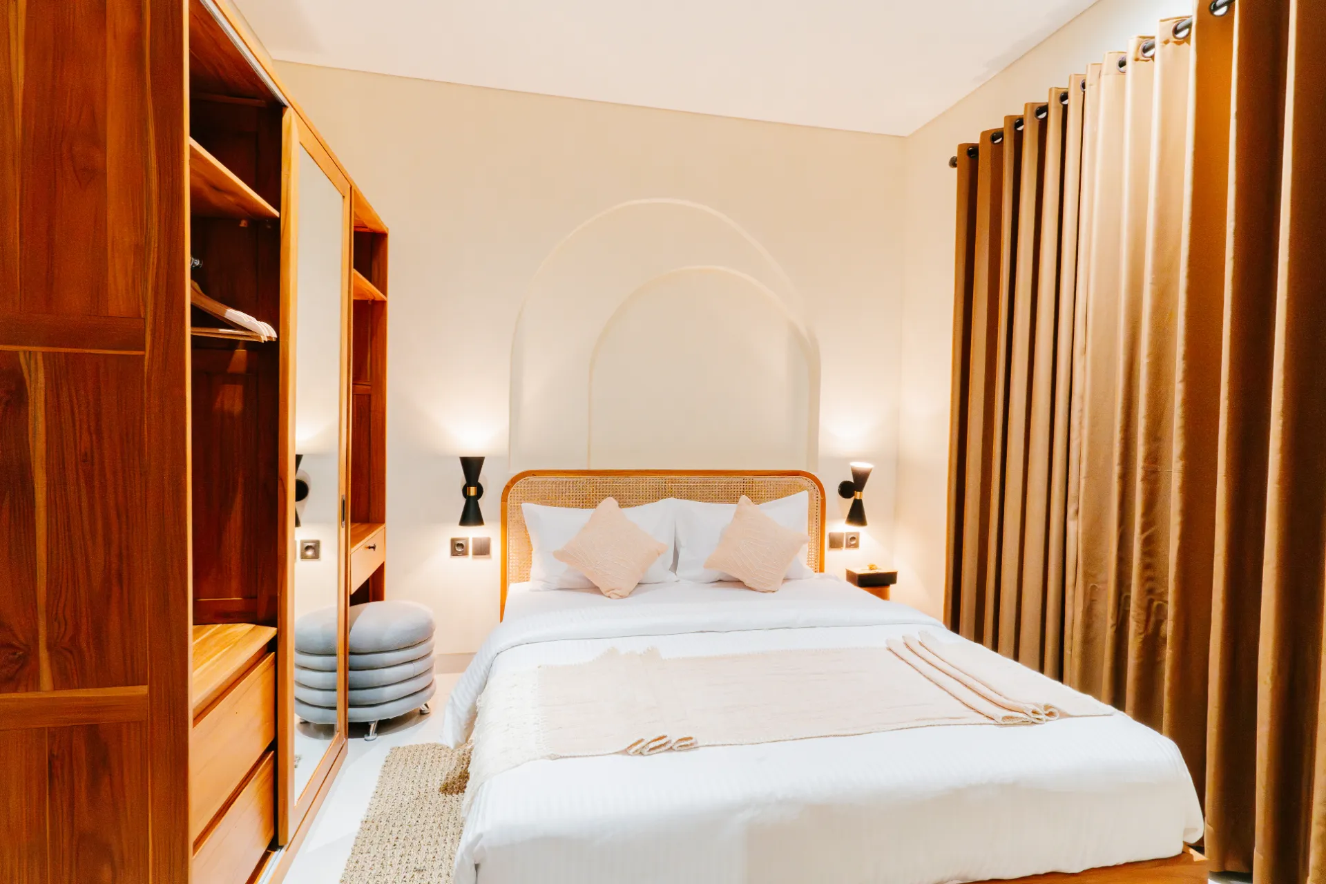 Uluwatu Escape: Beautiful 2BR Villa with Pool - Villa Casa Sonya — image 3