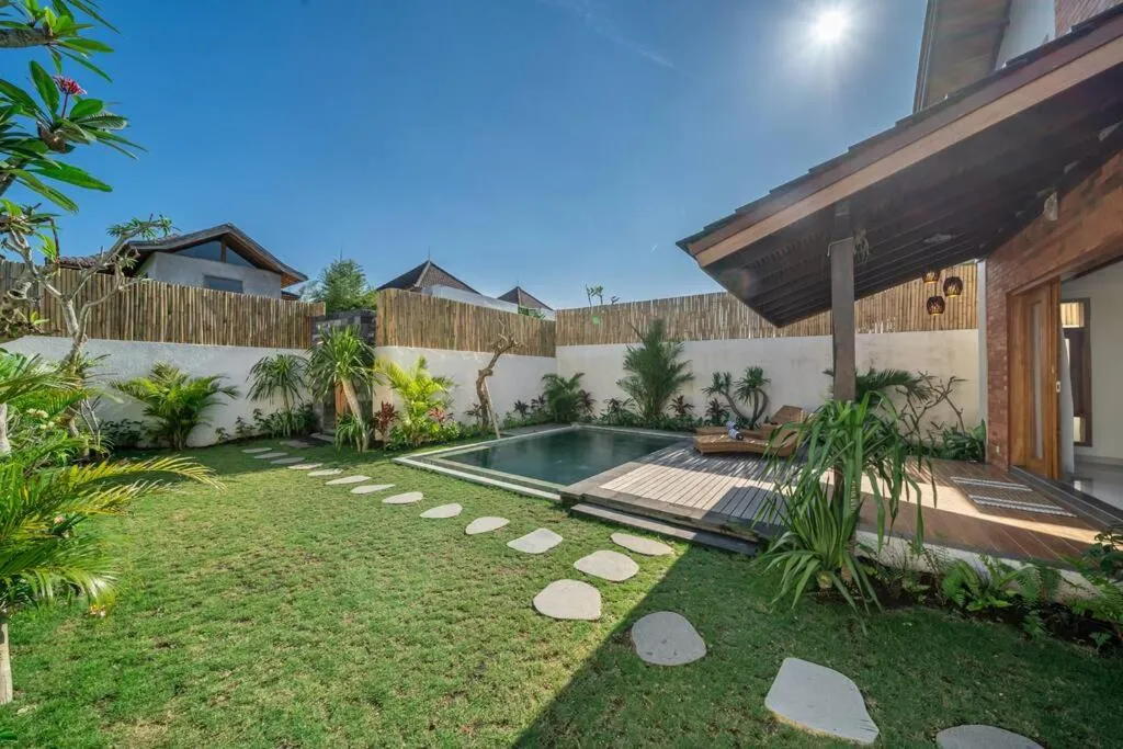 2 BR VILLA IN SESEH — image 1