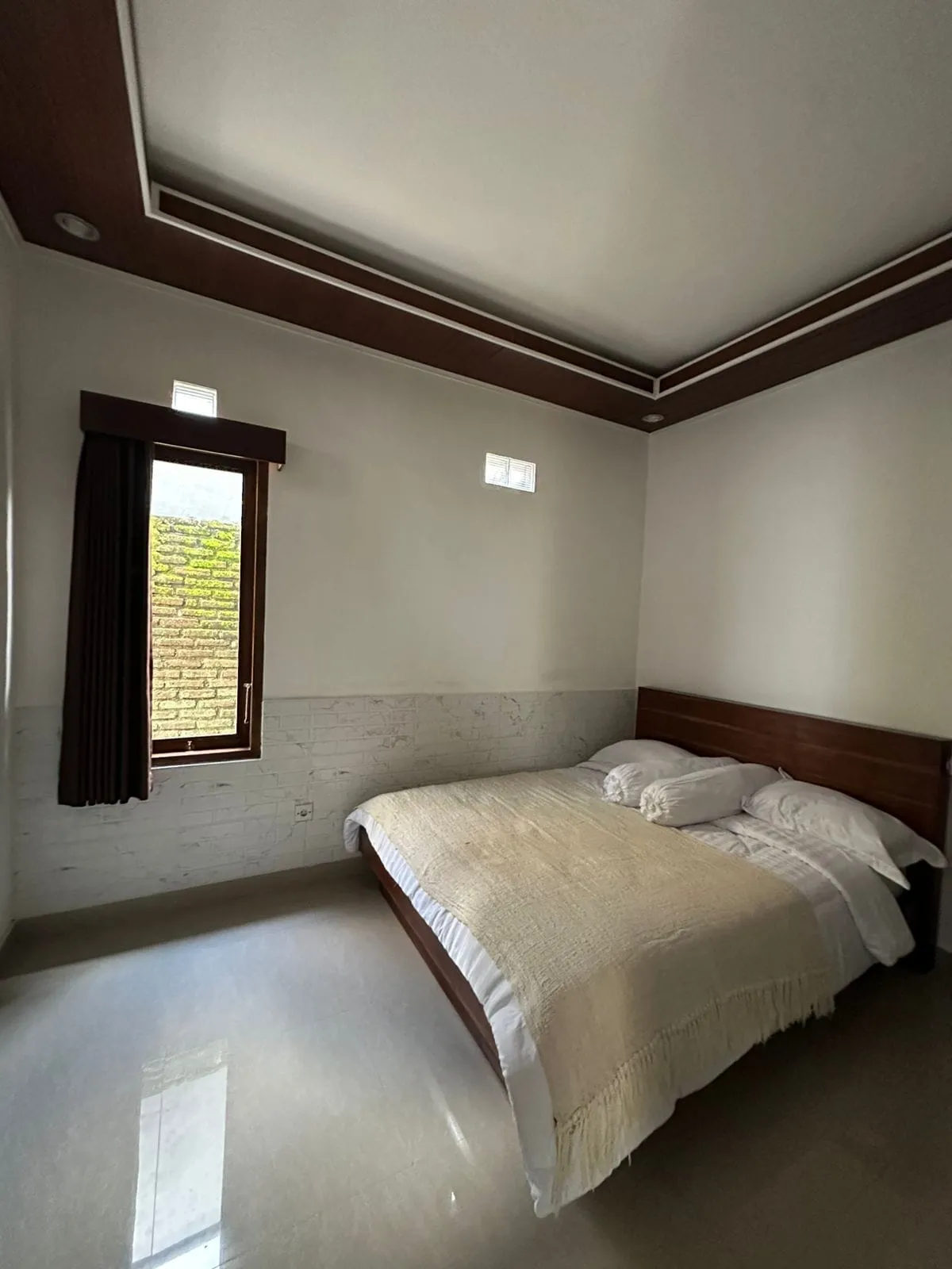 DO 435- FOR RENT HOUSE SEMI VILLA NUSA DUA — image 2