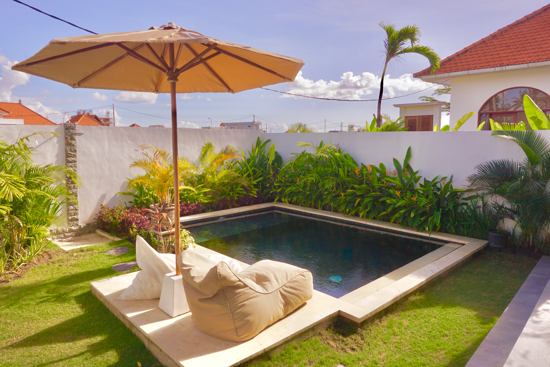 Villa 1BR Cemagi-Seseh with Ricefield & Mountain view (5 minutes to the beach)