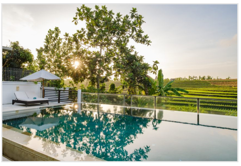 4 bedrooms villa available in the heart of Pererenan — image 1