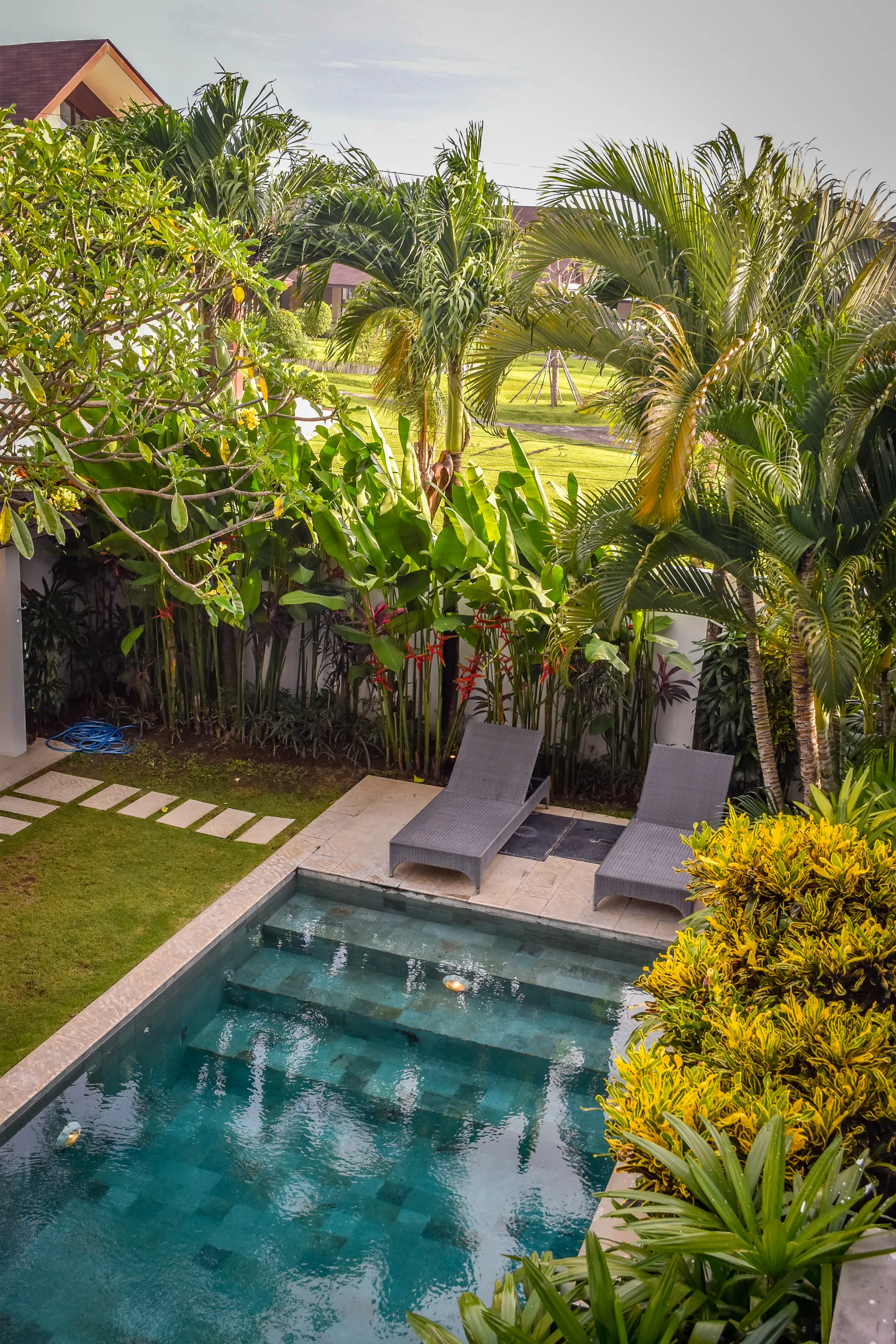 4 Bedrooms Villa Berawa Central — image 2